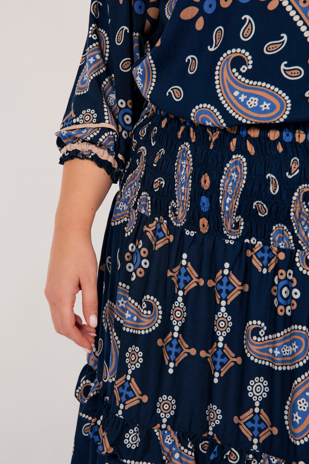 Aaliyah Frill Skirt in Navy Filigree