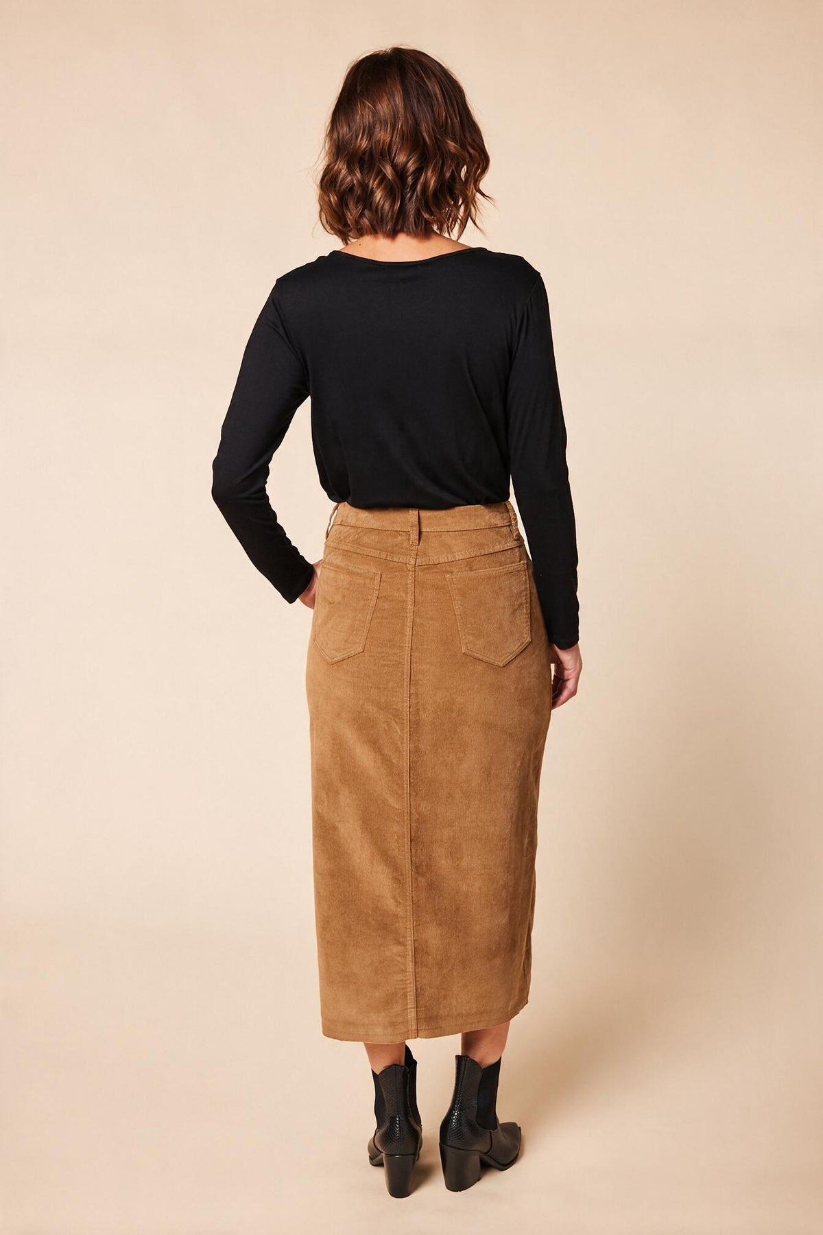 Adrift Split Skirt in Camel