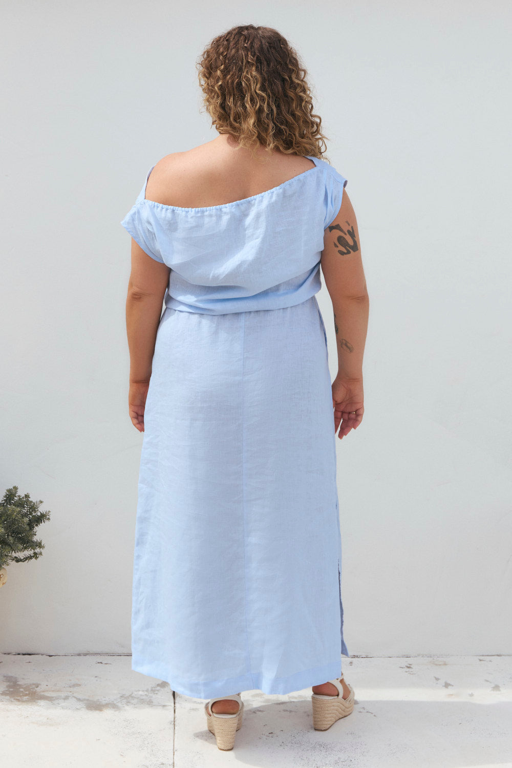 Alice Linen Drop Shoulder Dress in Powder Blue