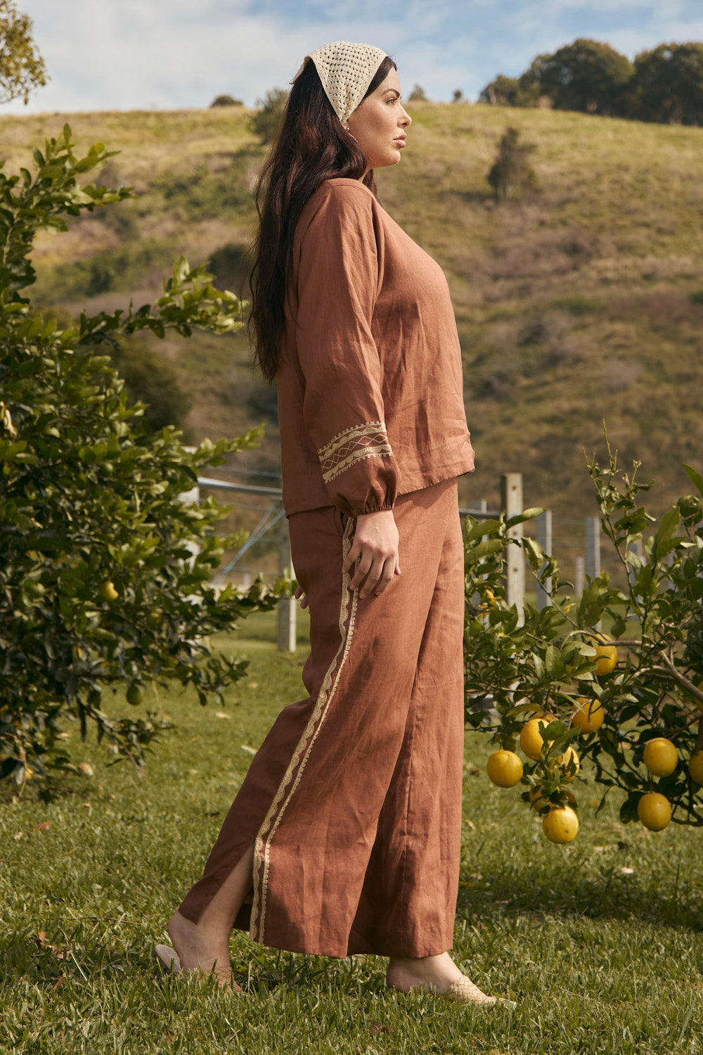 Camille Linen Split Pant in Rum Caramel