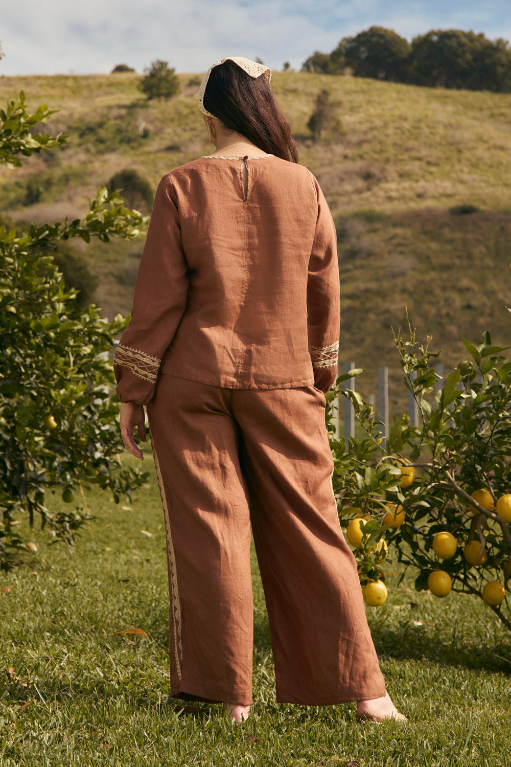 Camille Linen Split Pant in Rum Caramel
