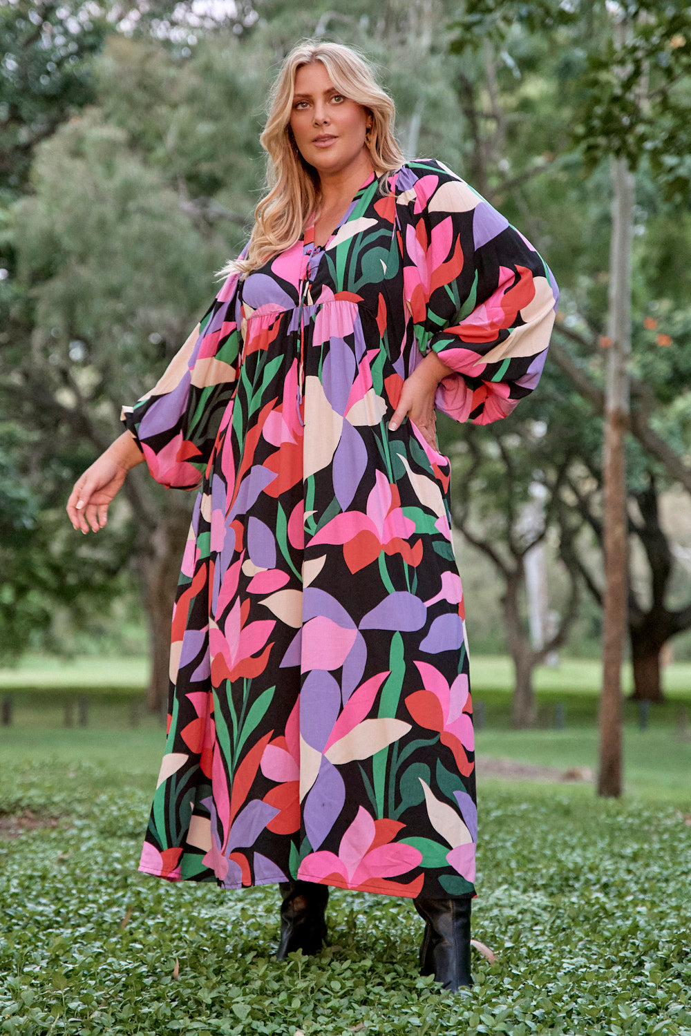 Cairo Long Sleeve Dress in Noir Petals