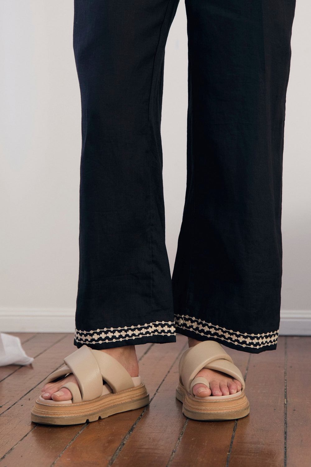 Camille Linen Wide Leg Pant in Moonlit Noir