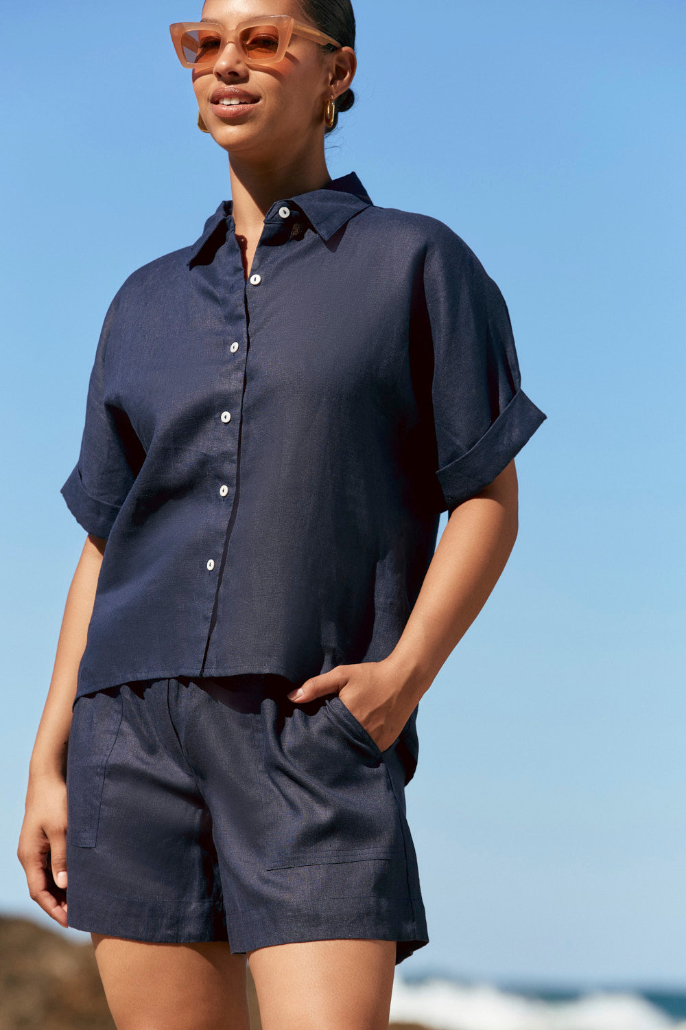Carmen Linen Shirt in Navy