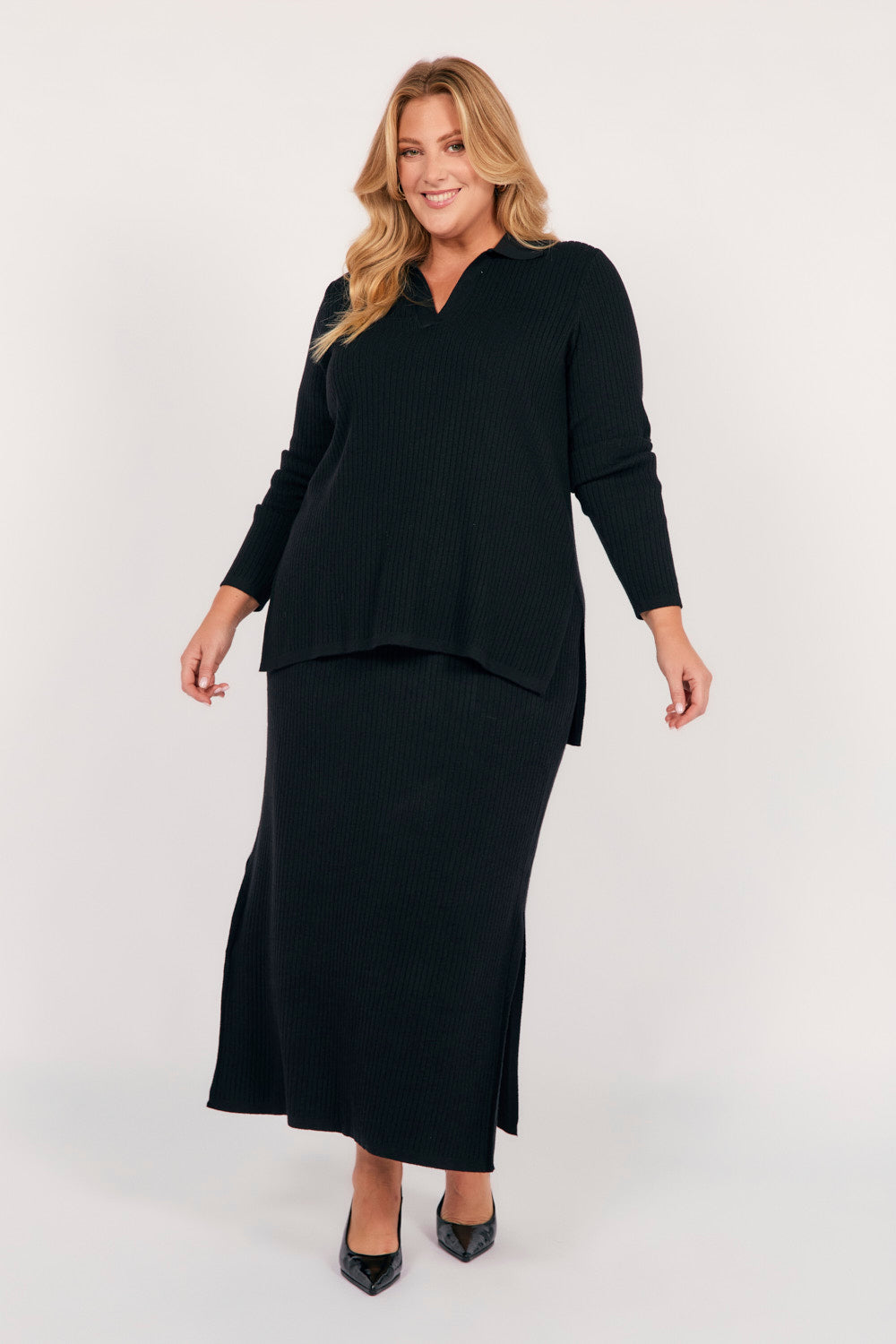 Knitted Skirt in Black