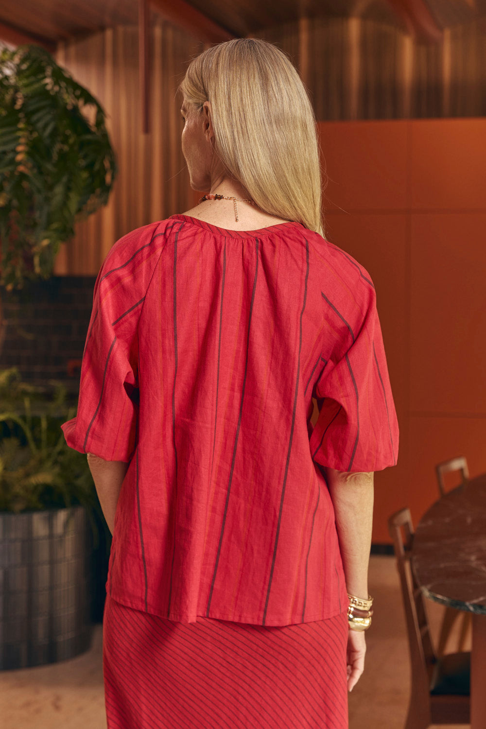 Delilah Swing Blouse in Very Berry