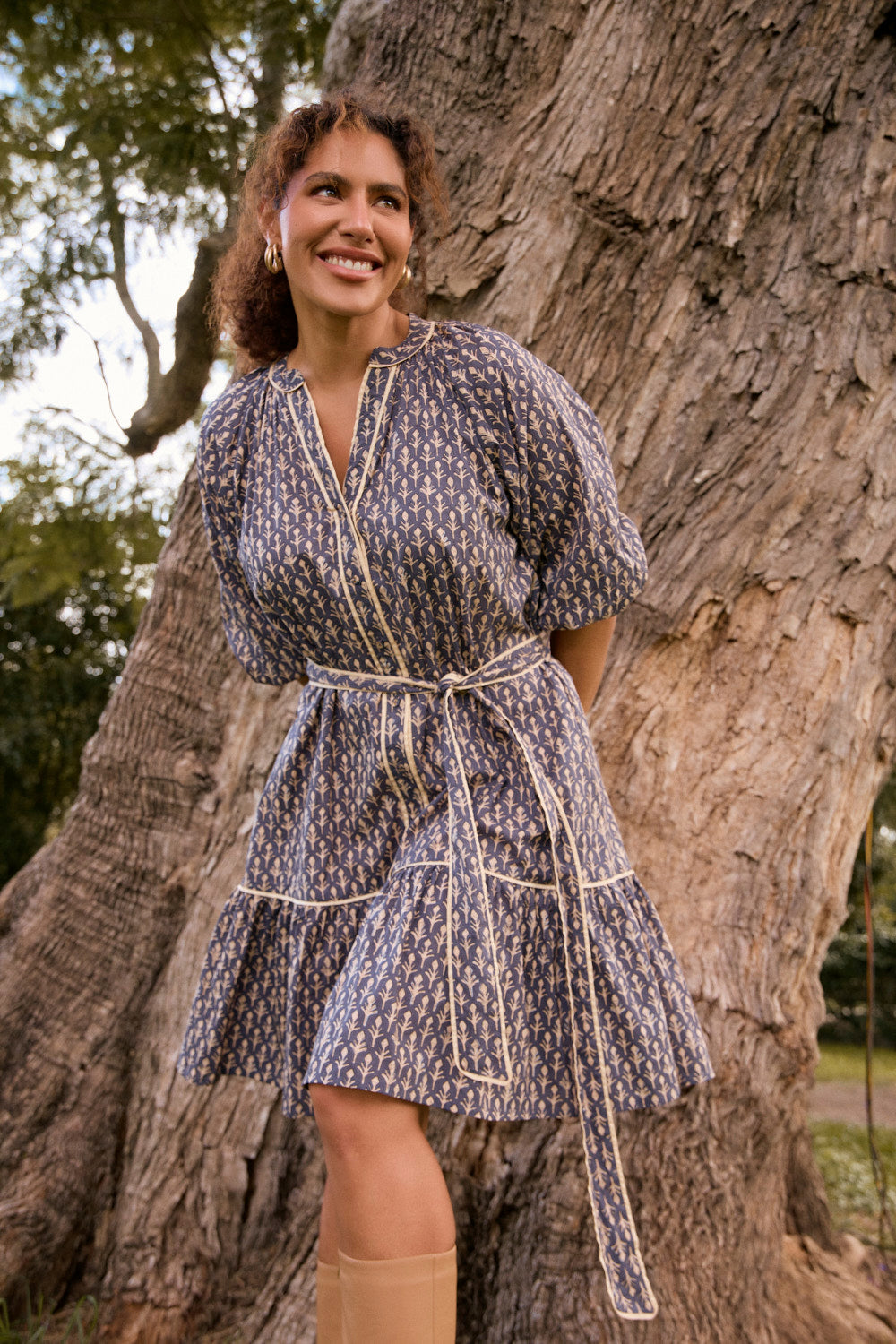 Fantasia Button Though Dress in Wildfern