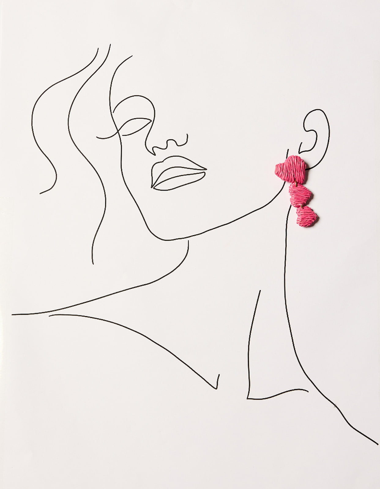 Graduating Heart Drop Earrings in Hot Pink