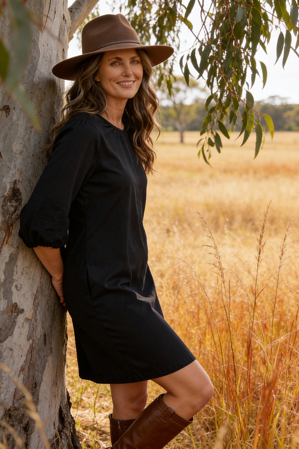Hazel Short Linen Dress in Black
