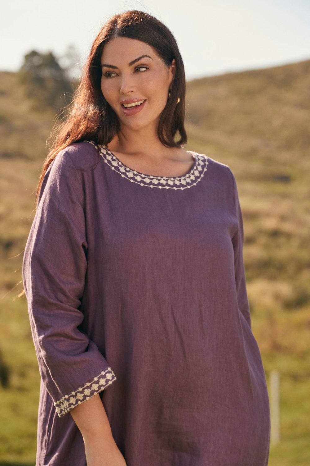 Jarla Linen Dress in Merlot Dream