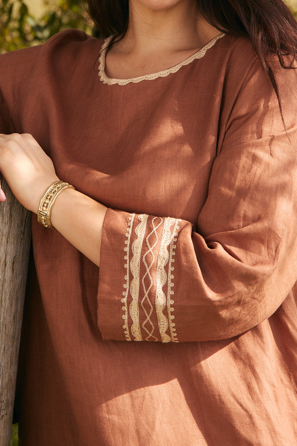 Jarla Linen Dress in Rum Caramel