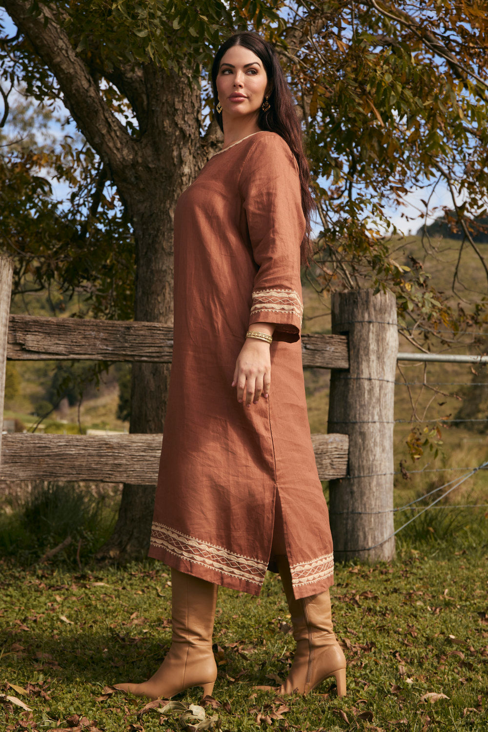Jarla Linen Dress in Rum Caramel