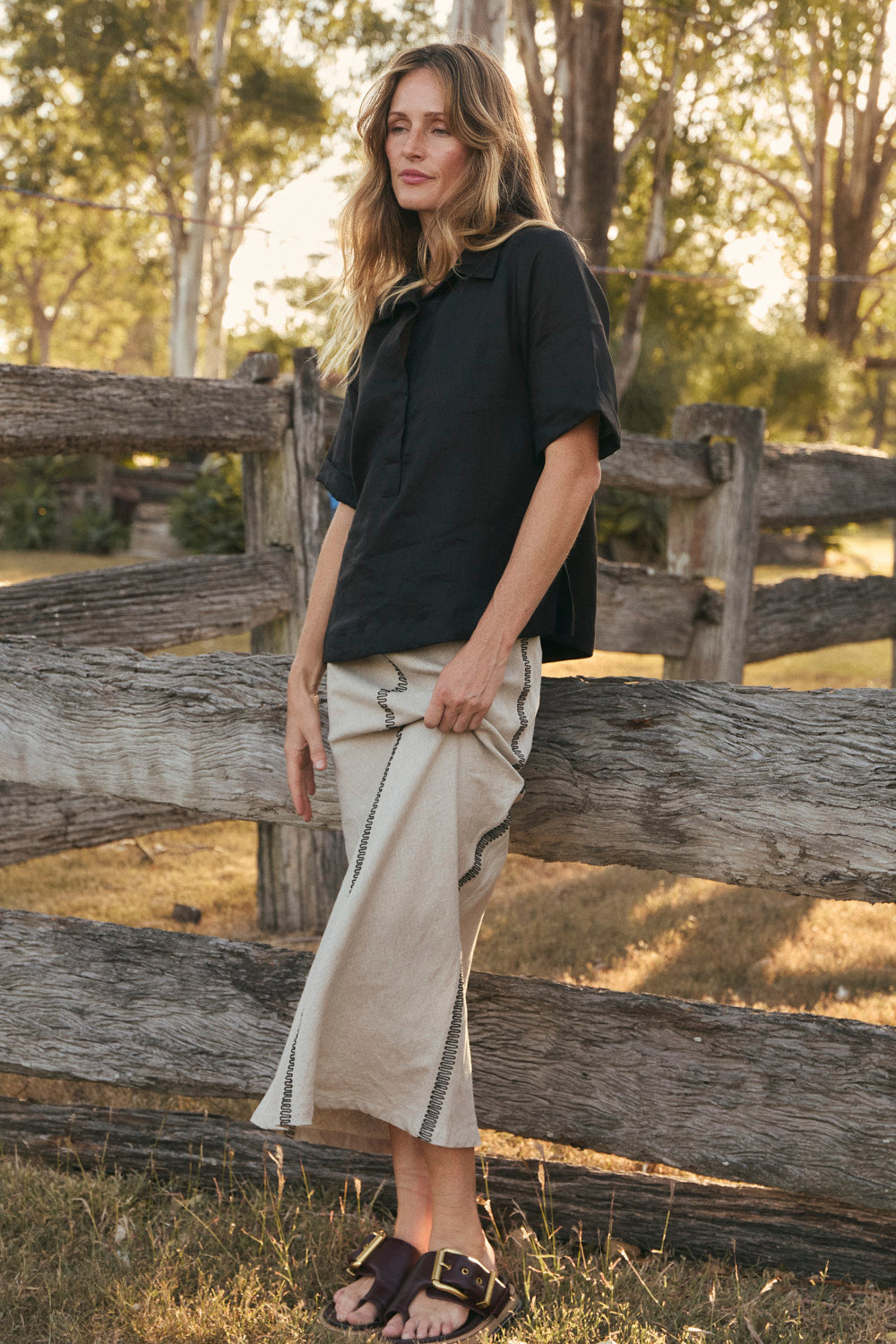 Katie Linen Bias Cut Skirt in Black Splice