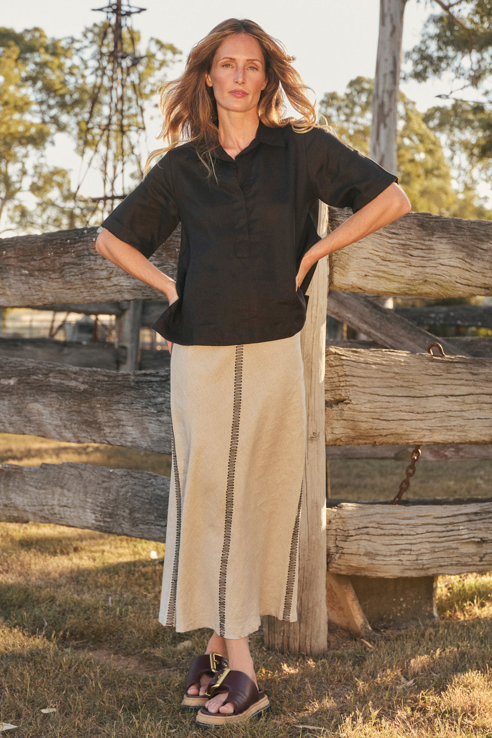 Katie Linen Bias Cut Skirt in Black Splice