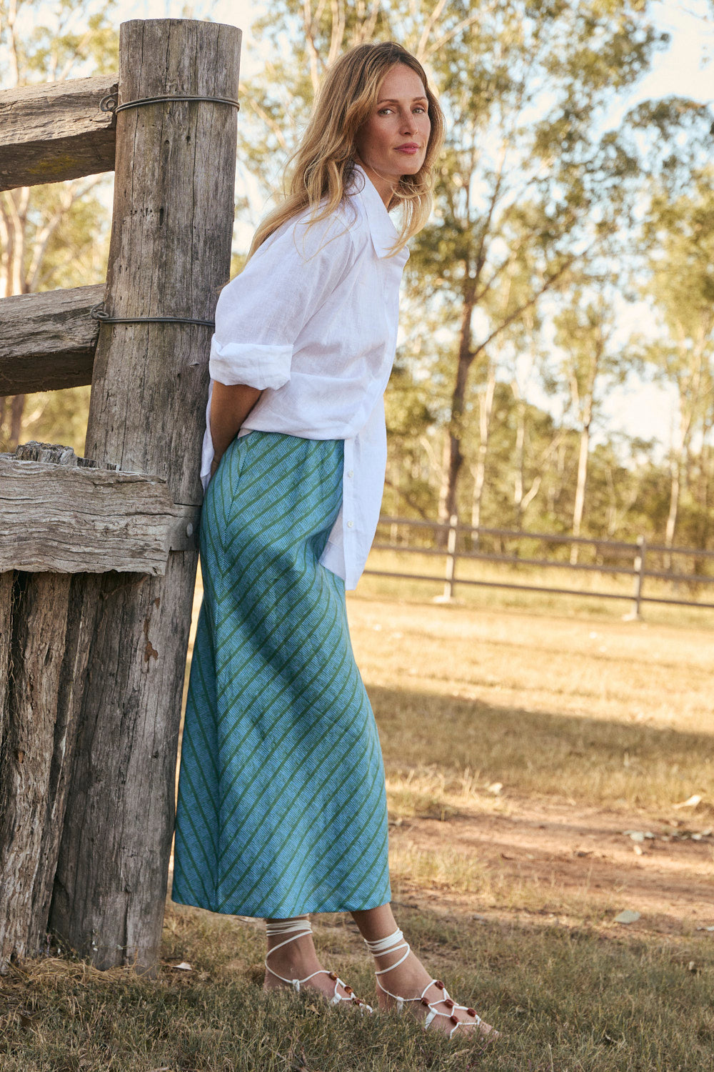 Katie Linen Bias Cut Skirt in Seabourne