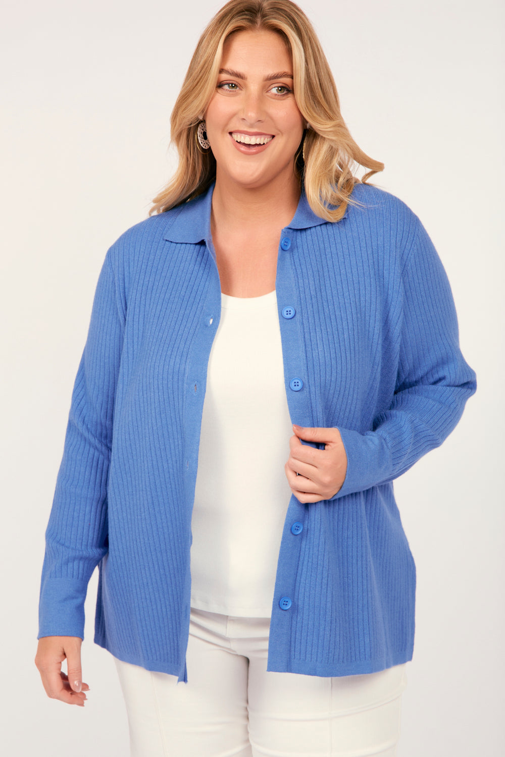 Knitted Cardigan in Blue