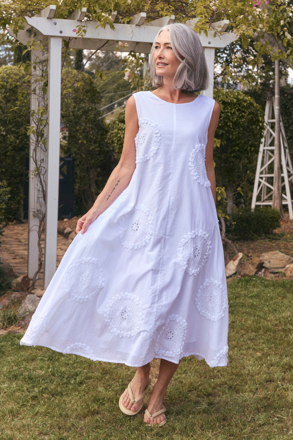 Suzie Reversible Swing Dress in White Manali