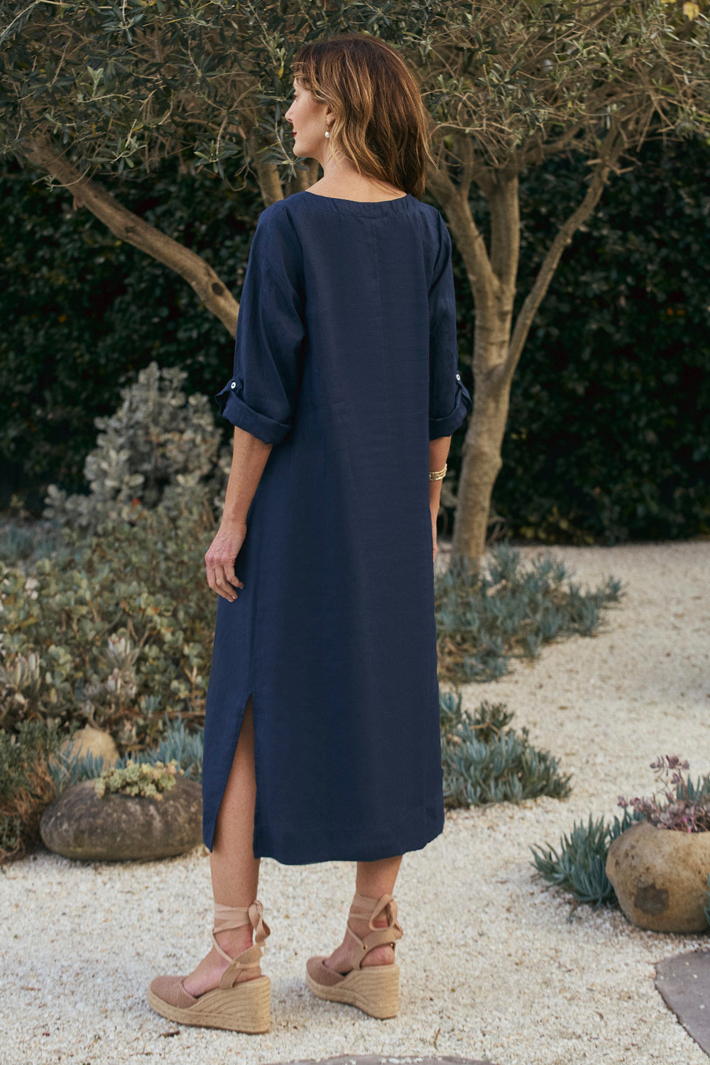 Jarla Linen Midi Dress in Navy