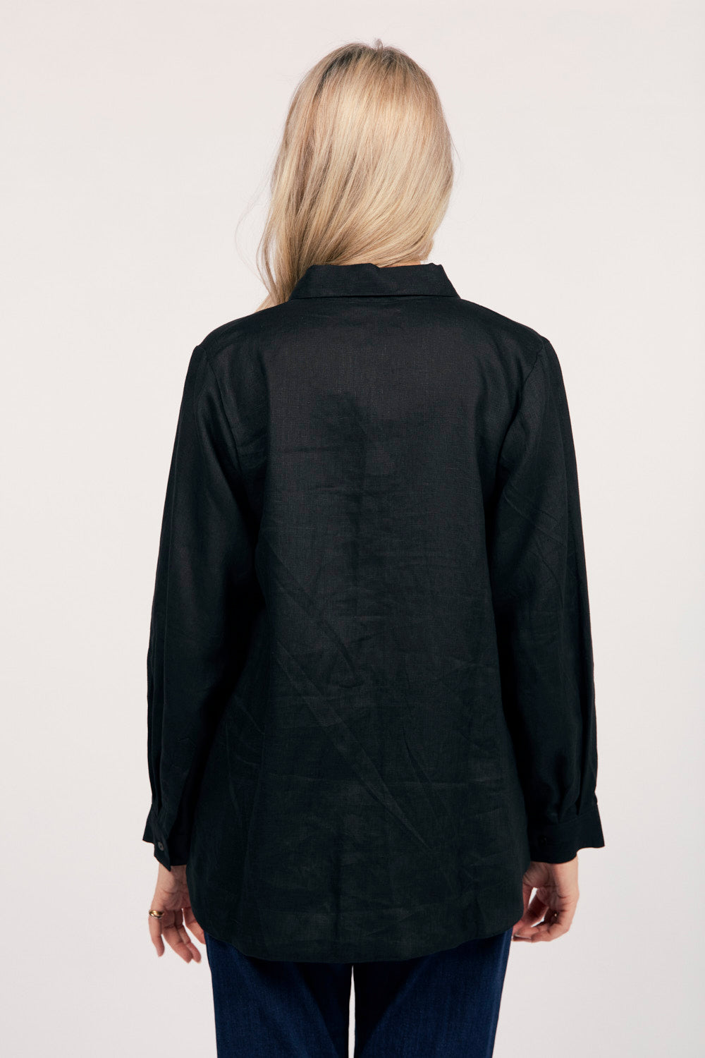 Oversized Linen Boyfriend Shirt in Black