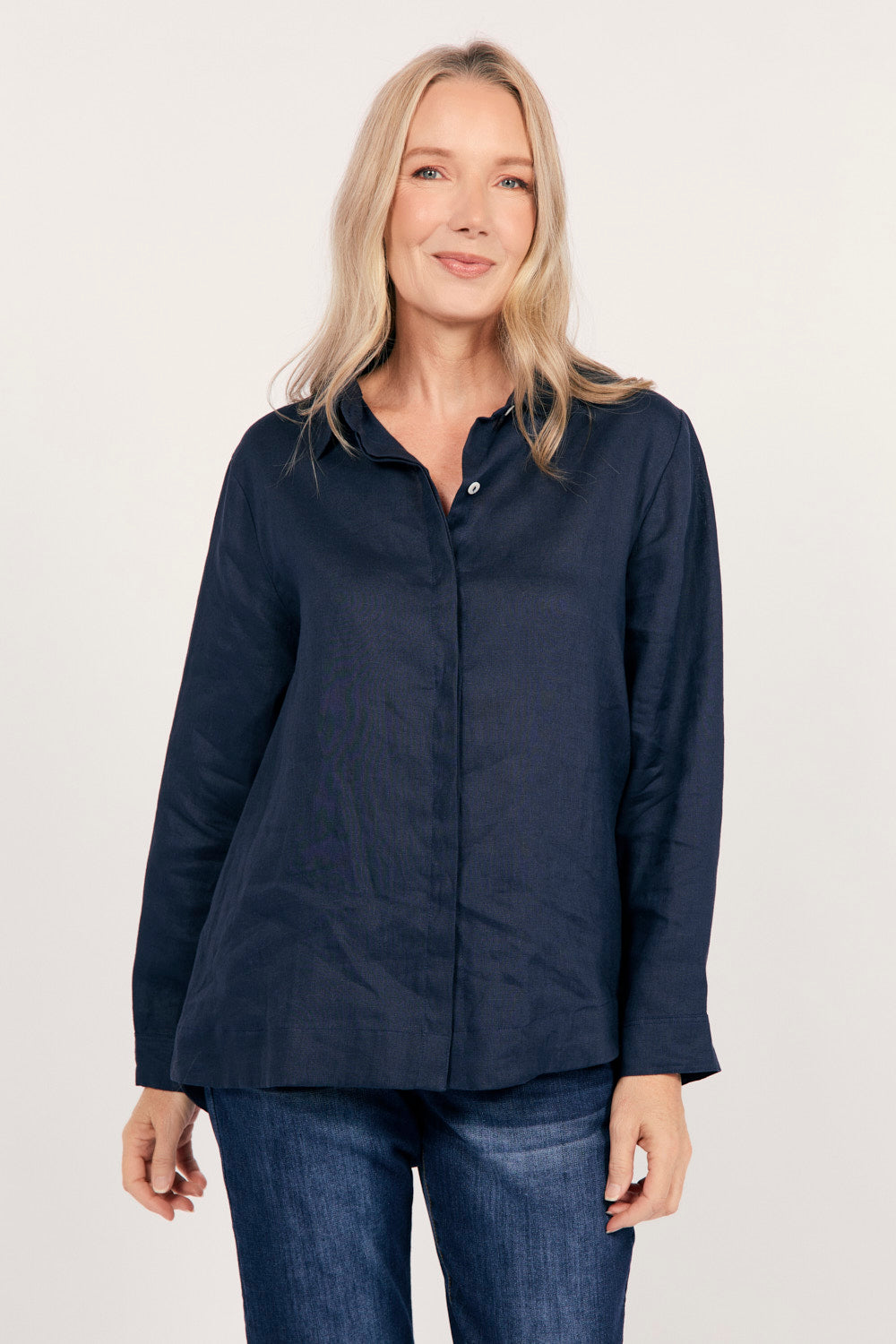 Oversized Linen Boyfriend Shirt in Navy