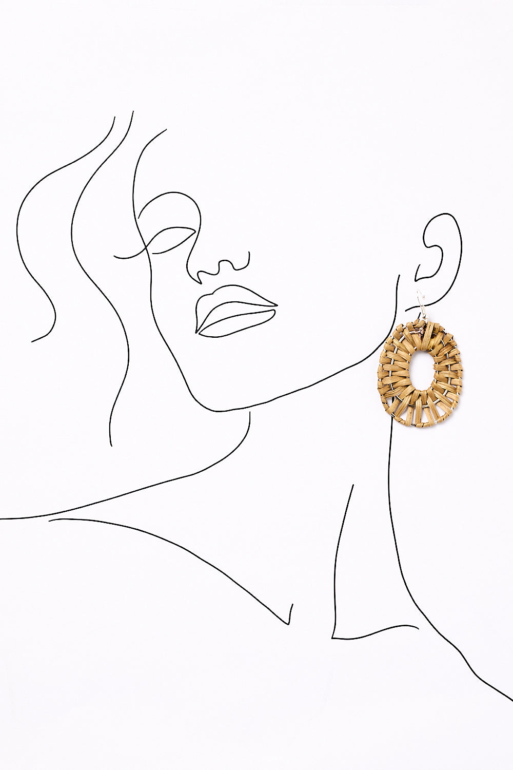 Raffia Woven Earrings in Natural