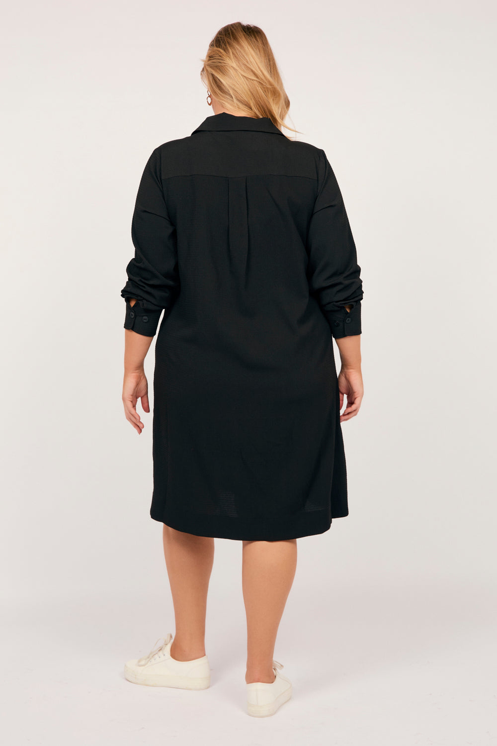 Relaxed Travel Dress in Black