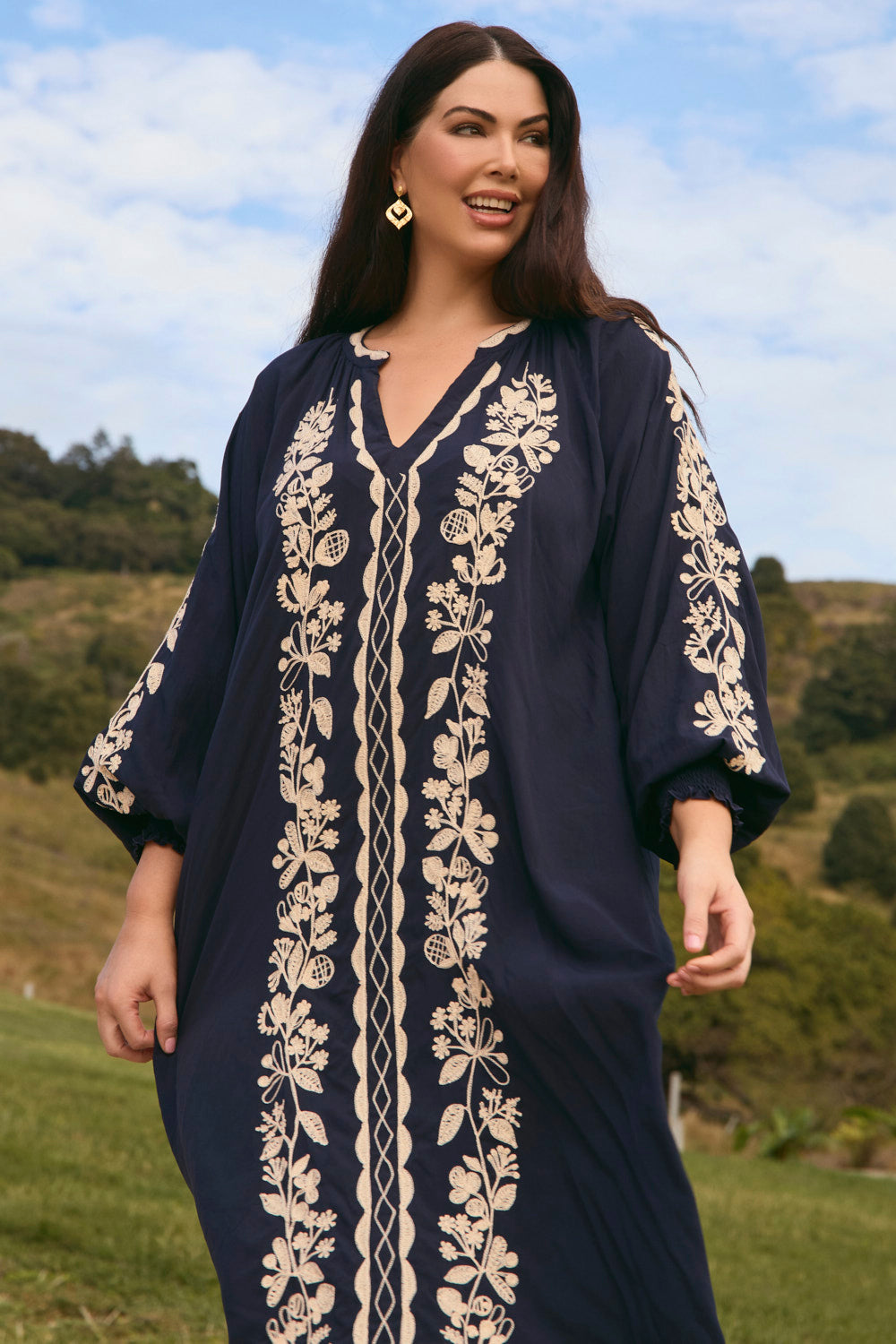 Robin Embroidered Tunic Dress in Midnight Pearl