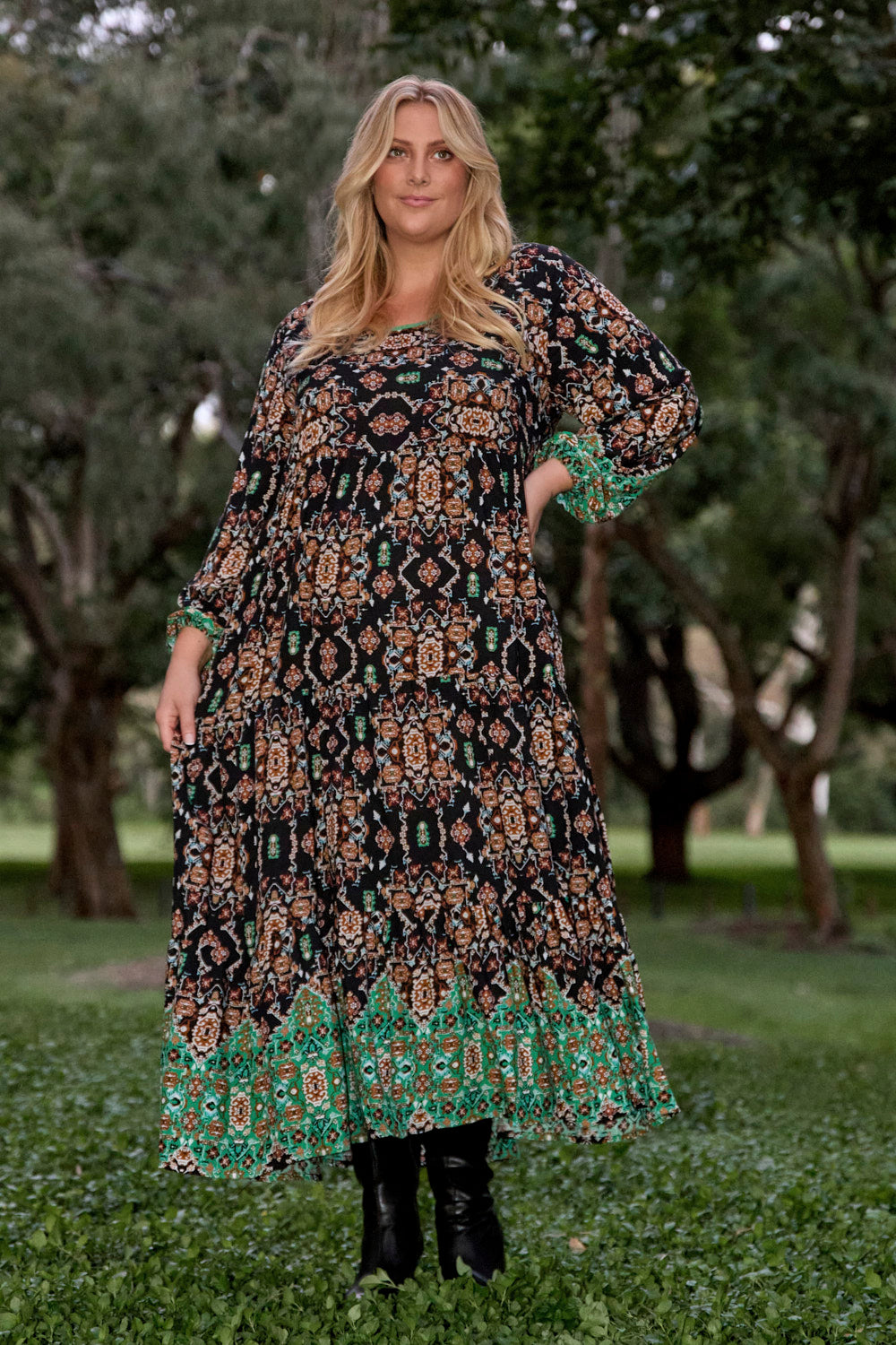 Sabre Long Sleeve Dress in Indah