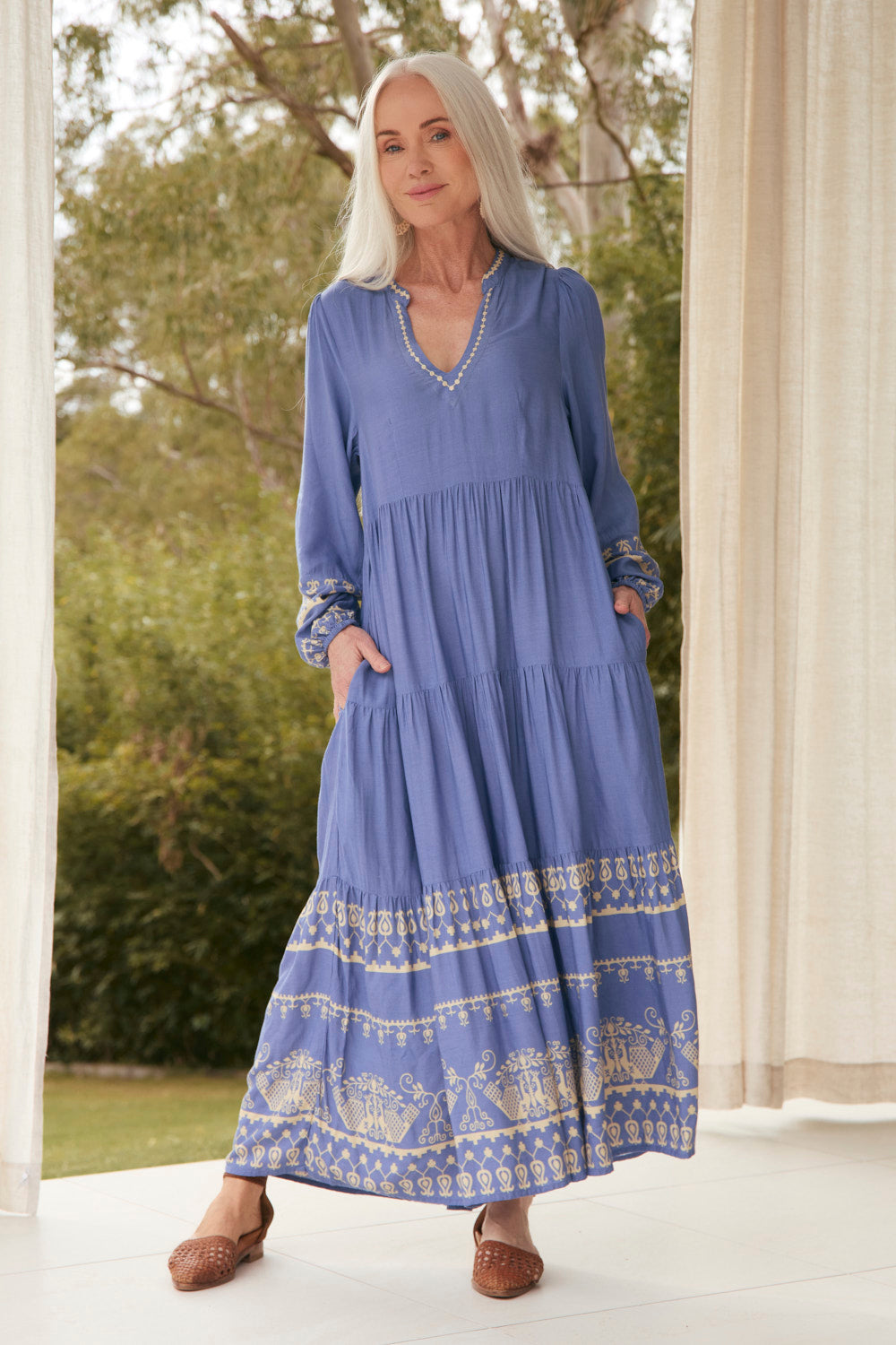 Sabre V-Neck Dress in Breeze