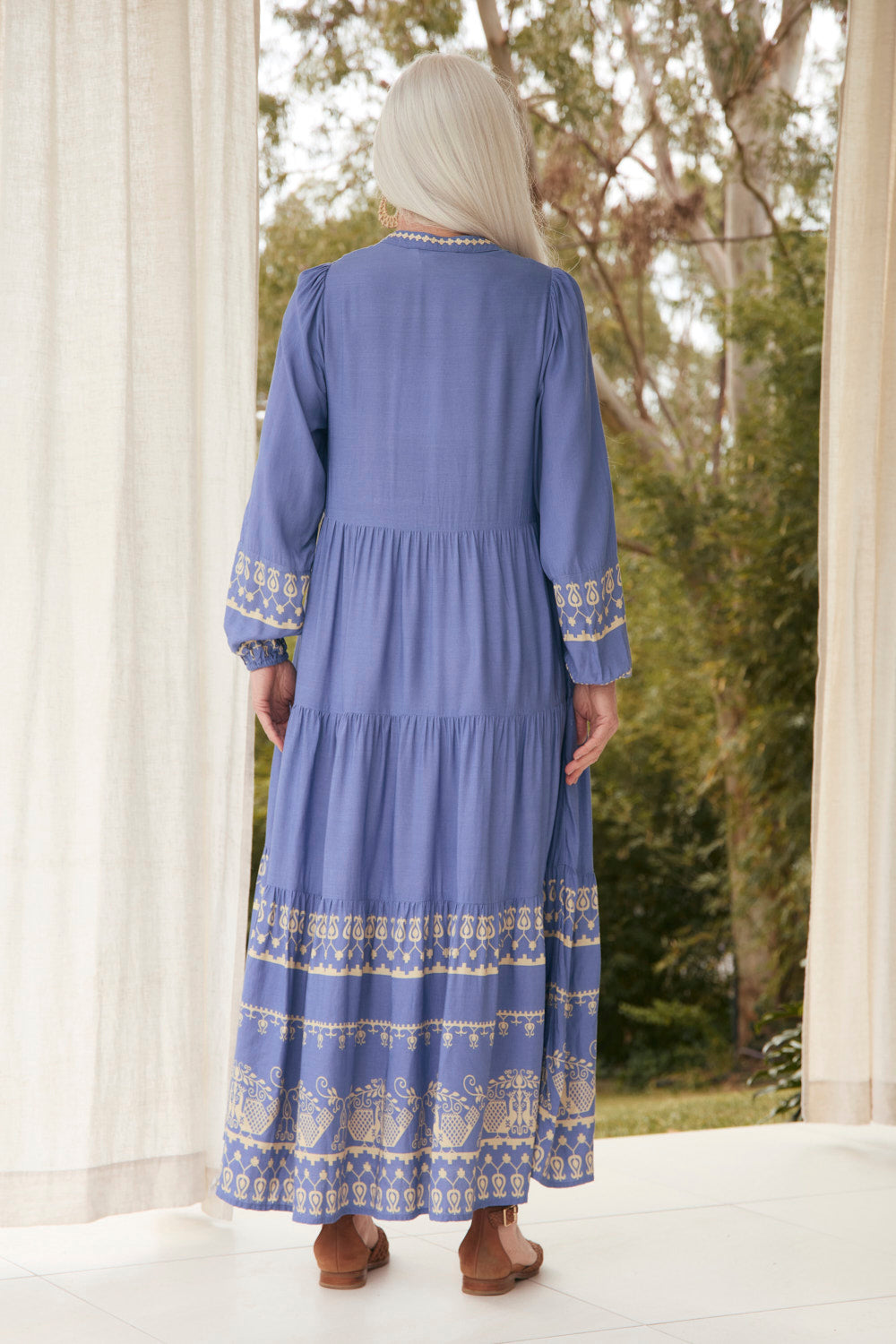 Sabre V-Neck Dress in Breeze