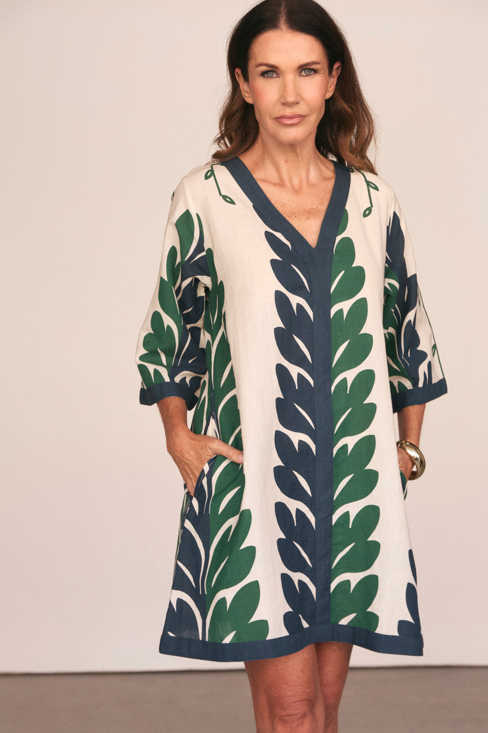 Sacha Shift Dress in Vineline