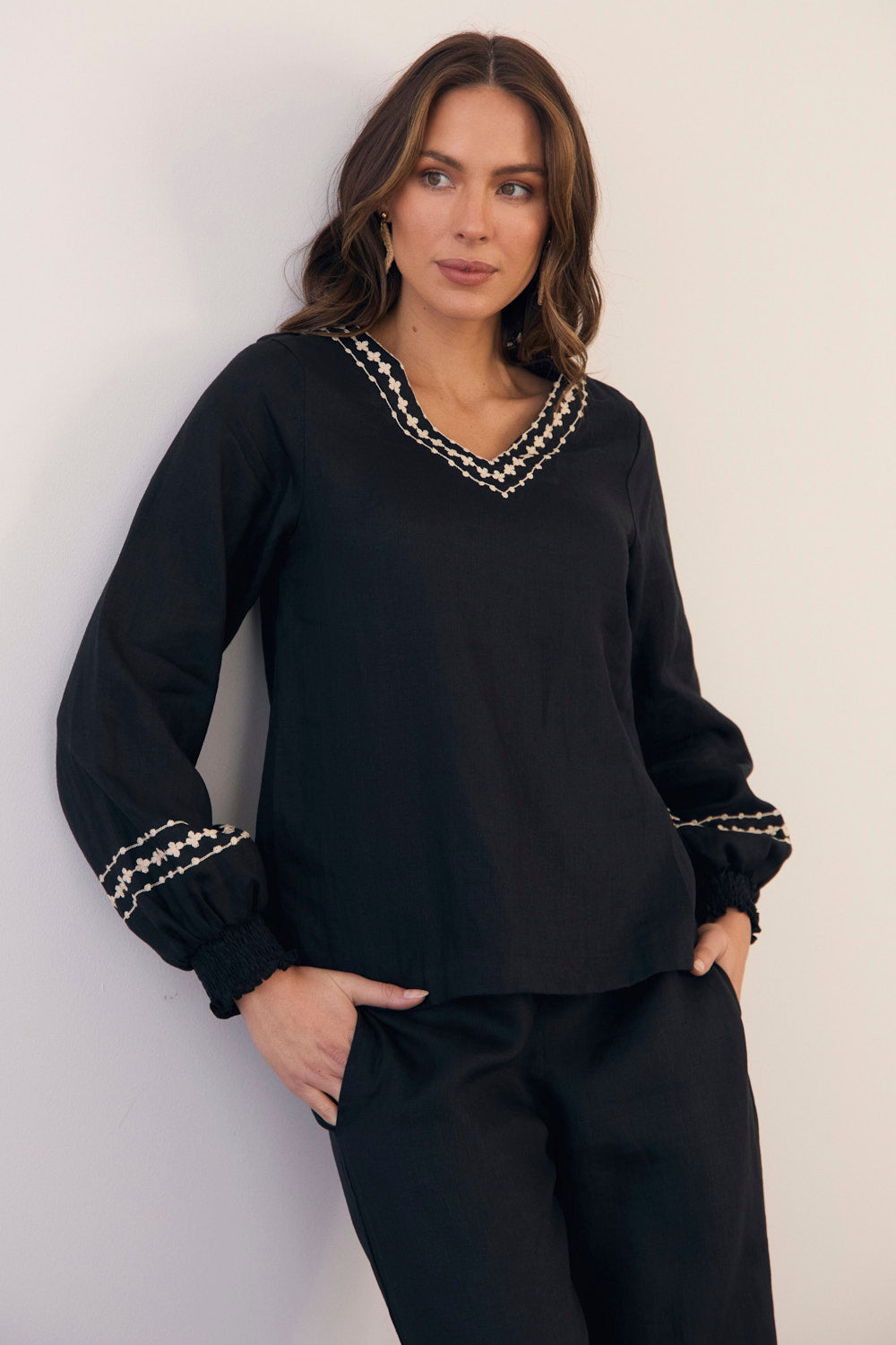 Samara Linen Blouse in Moonlit Noir