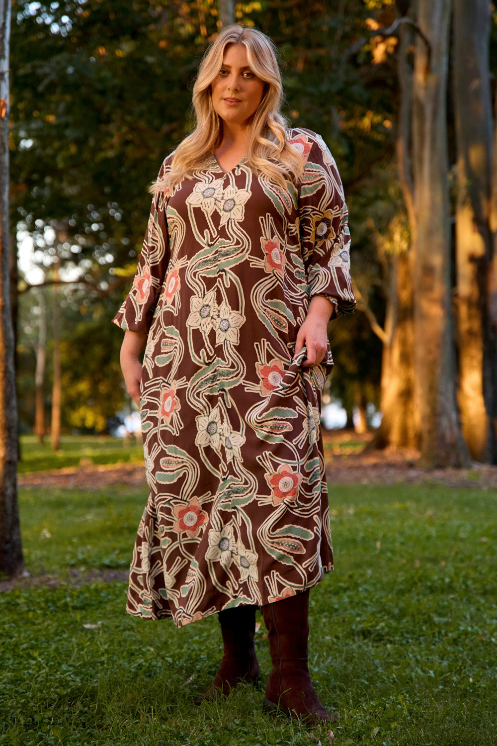 Tamryn Long Sleeve Dress in Twilight Grove