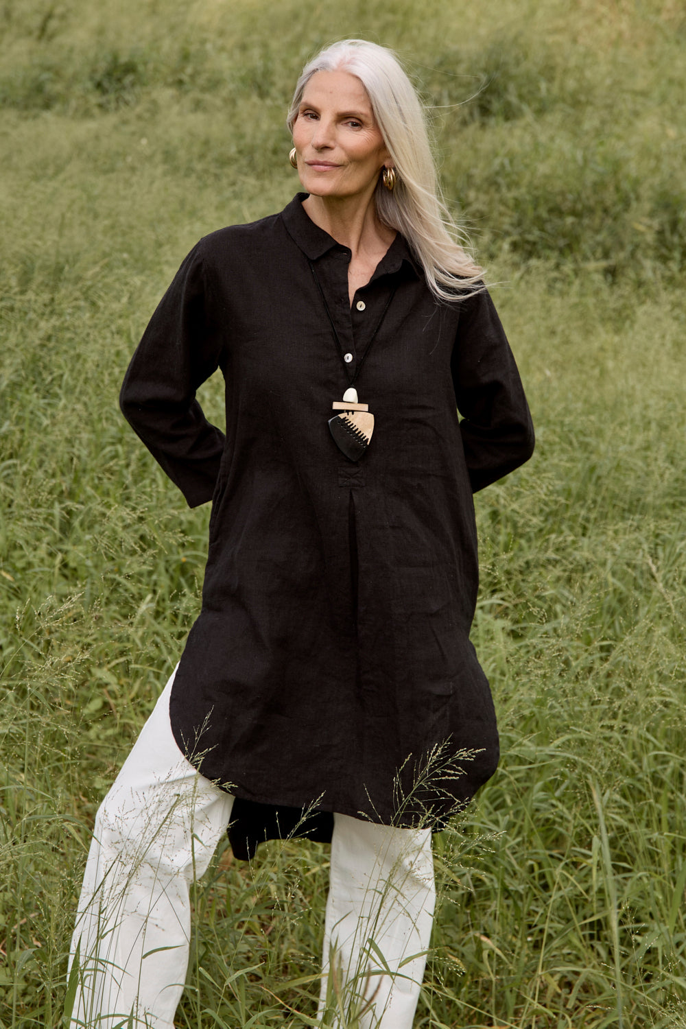 The Wanderer Necklace in Natural