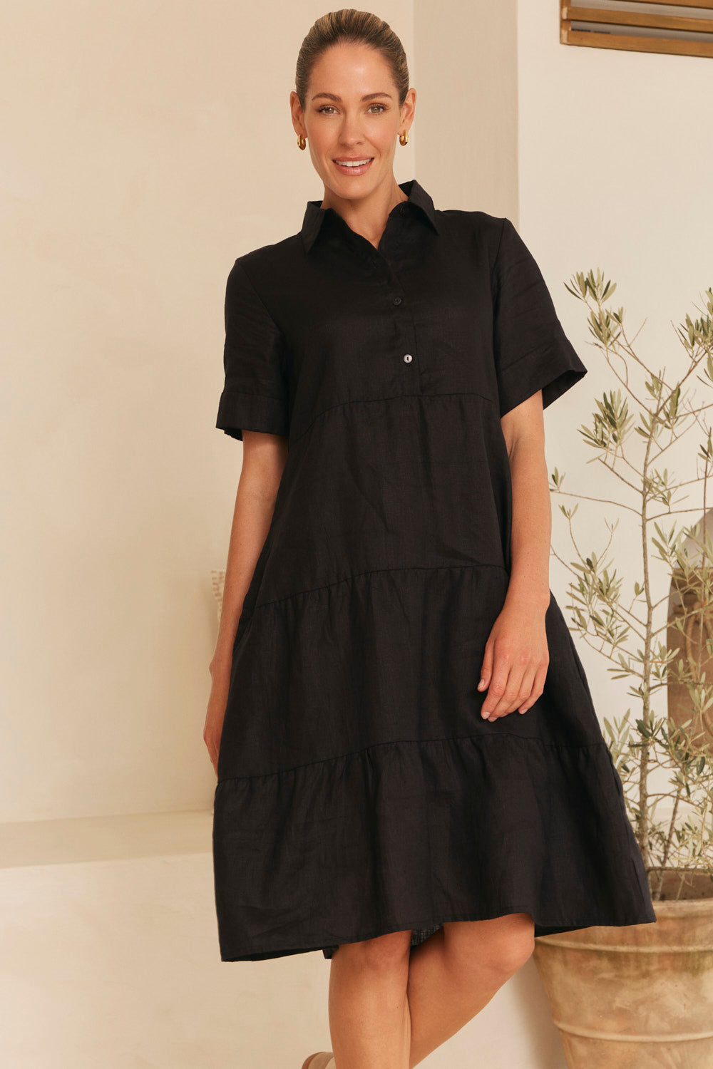 Winslow Linen Knee-Length Dress in Black