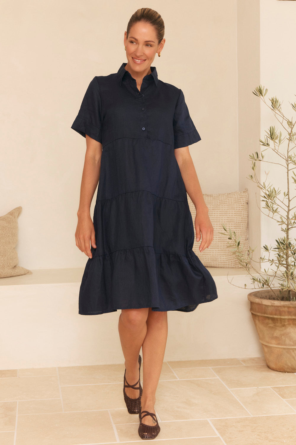 Winslow Linen Knee-Length Dress in Navy Winslow Linen Knee-Length Dress in Navy