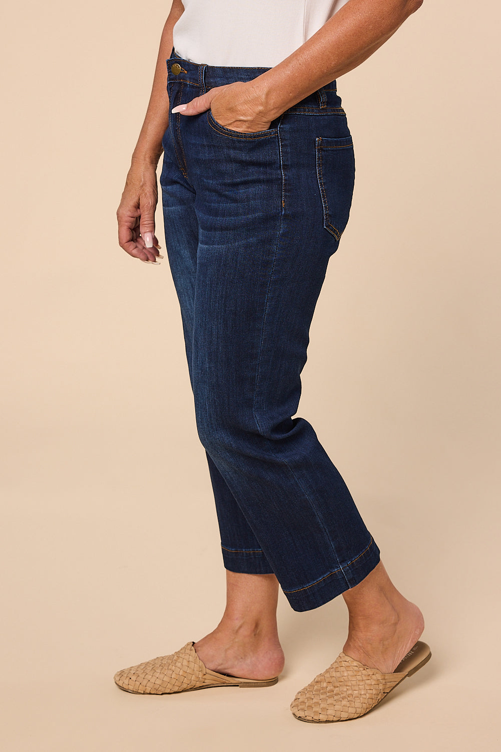 Adrift Denim Cropped Straight Leg Jeans in Dark Wash