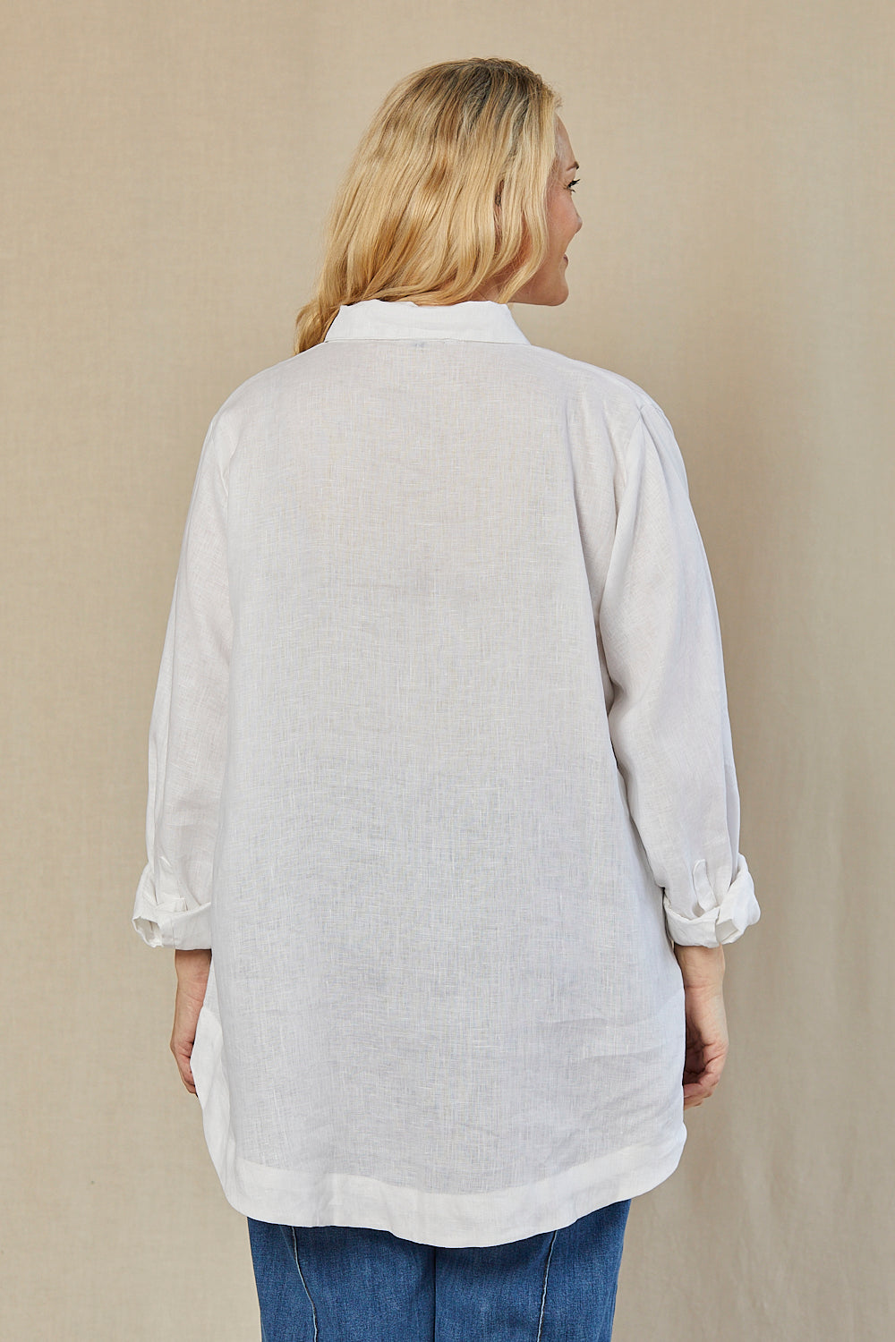 Oversized Linen Boyfriend Shirt in White