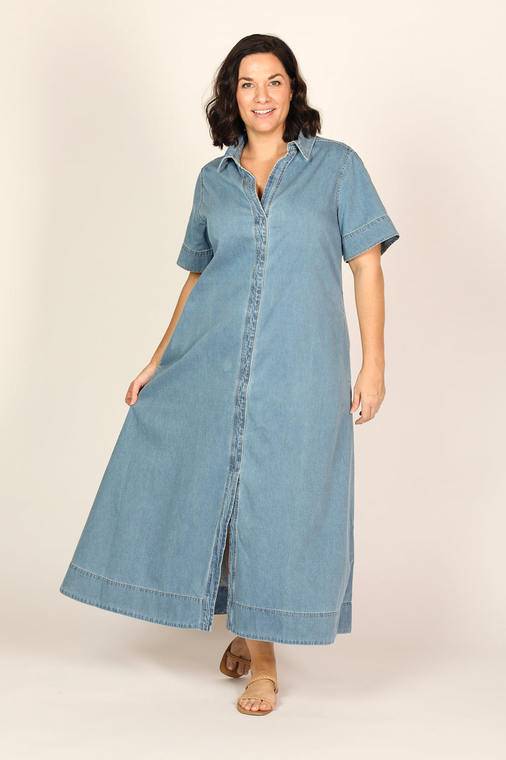 Anna Chambray Maxi Dress in Light Wash