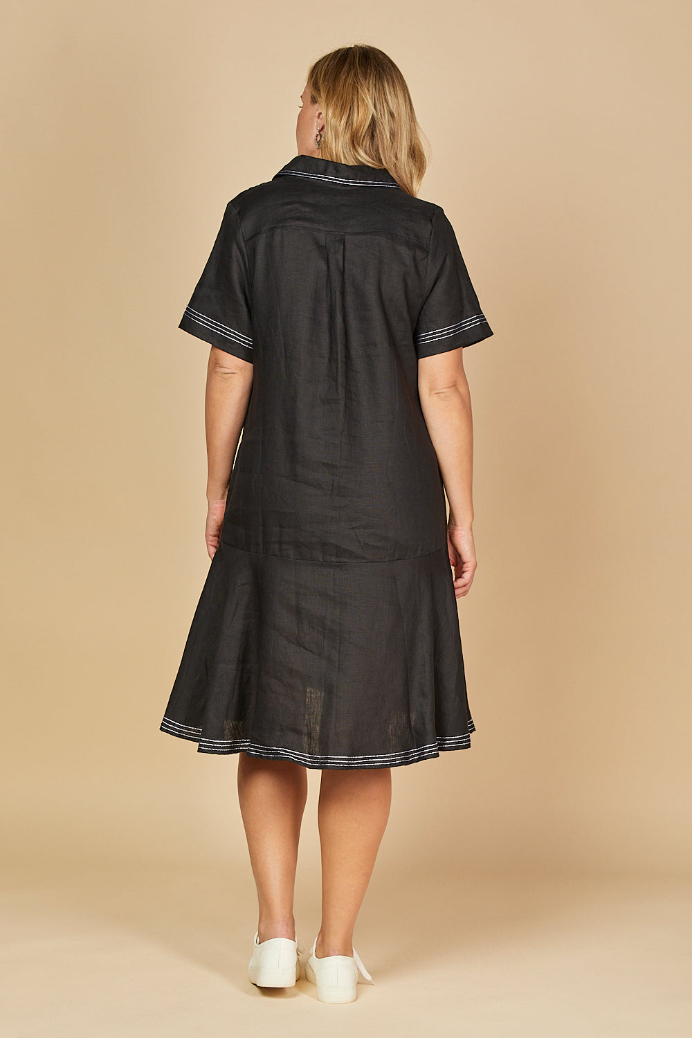 Anna Collared Linen Dress in Blackberry