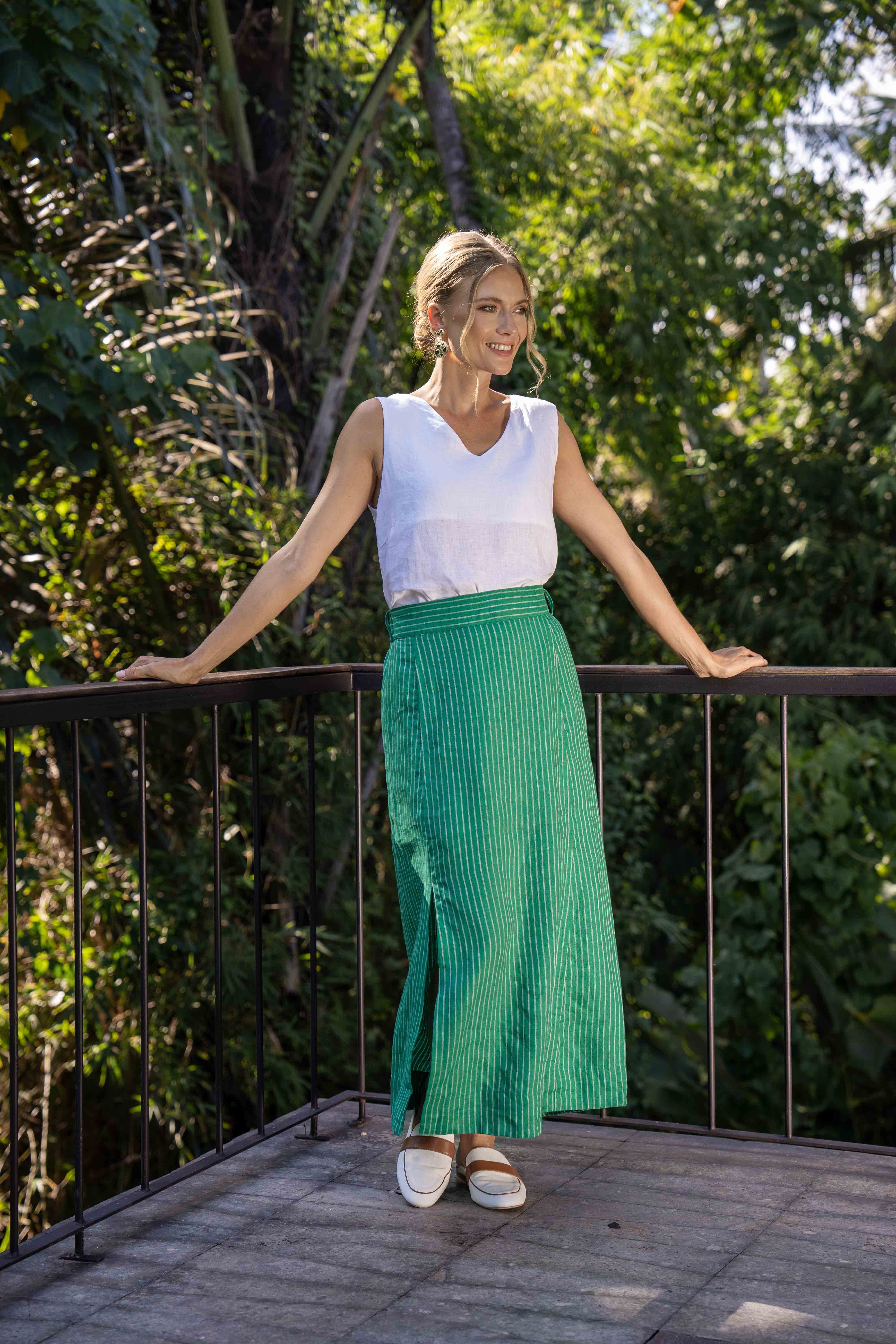 Anne Linen Skirt in Emerald City