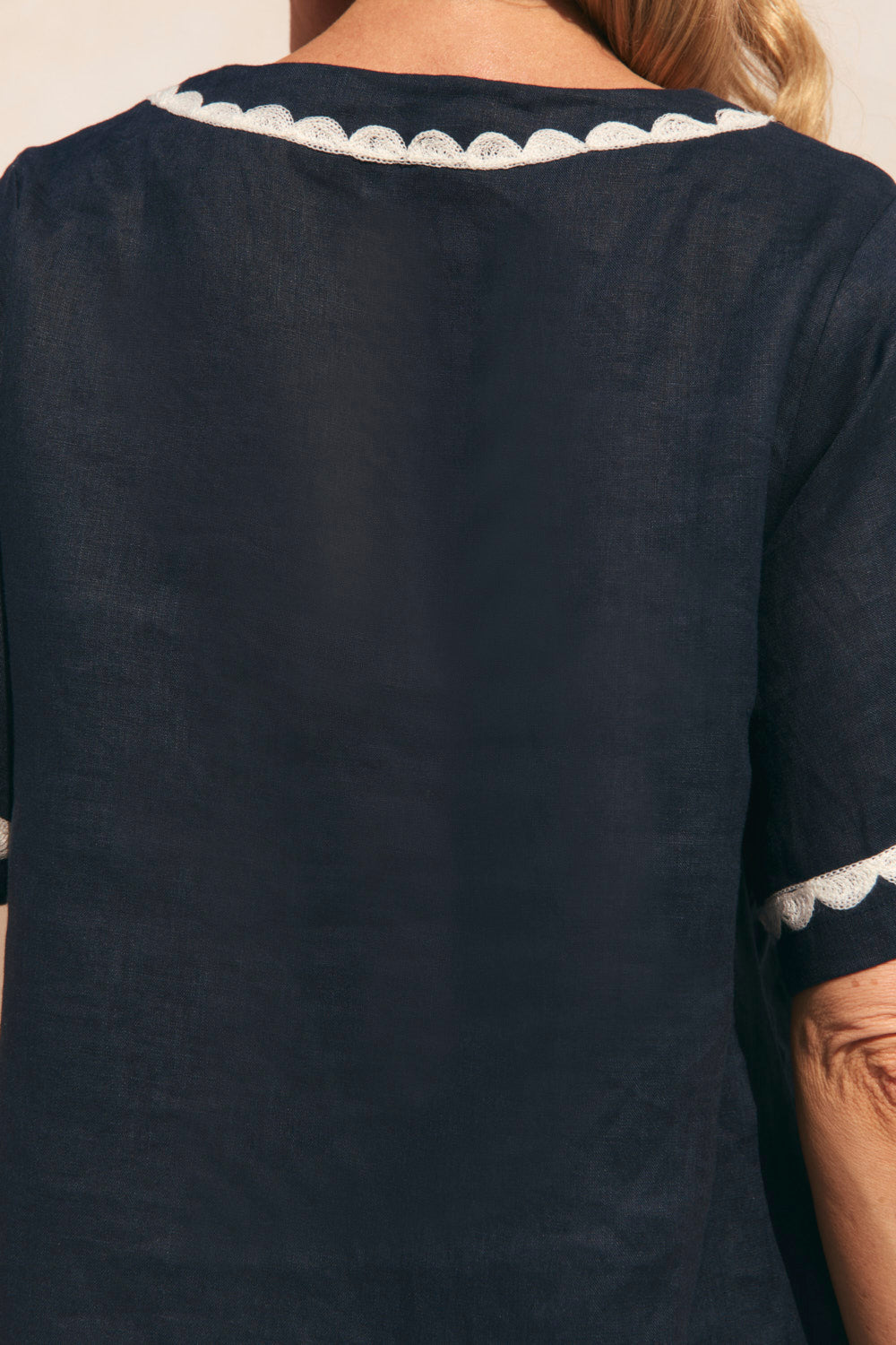 Tamara Linen V-Neck Dress in Beachside