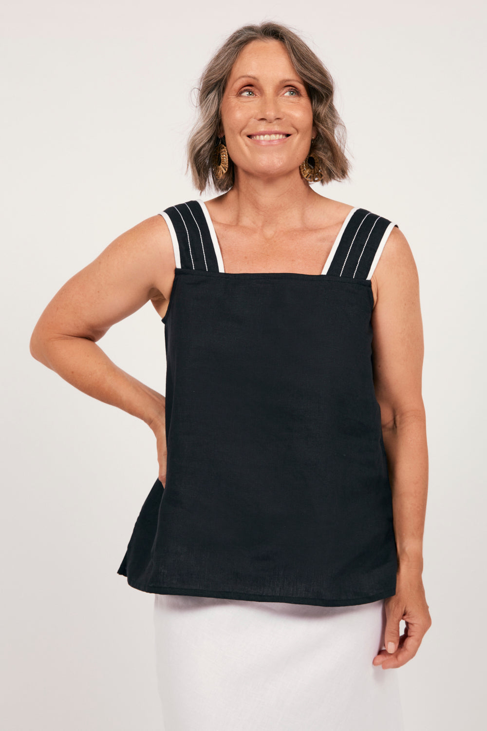 Bec Linen Top in Black with White Stitching