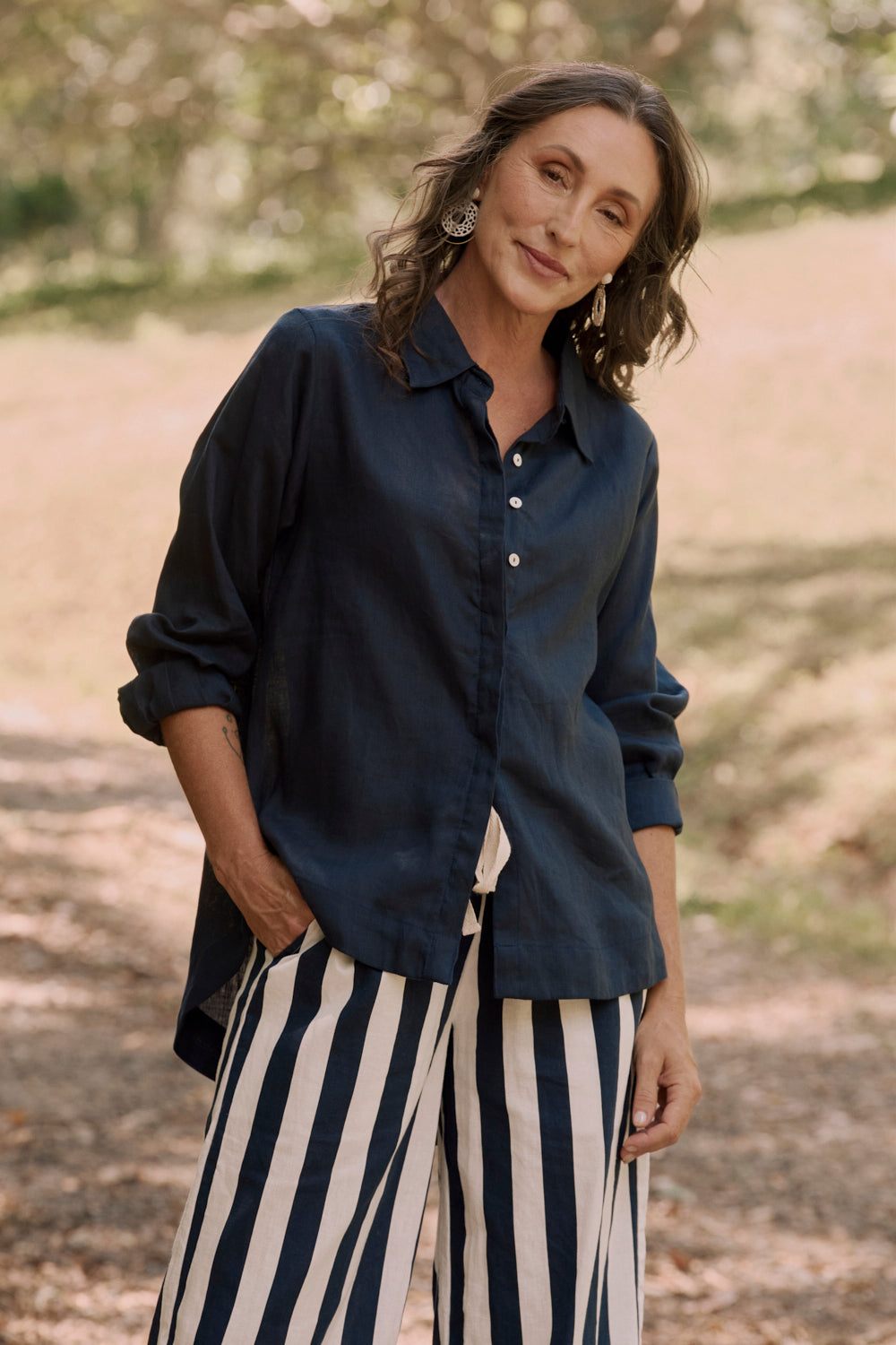 Oversized Linen Boyfriend Shirt in Navy