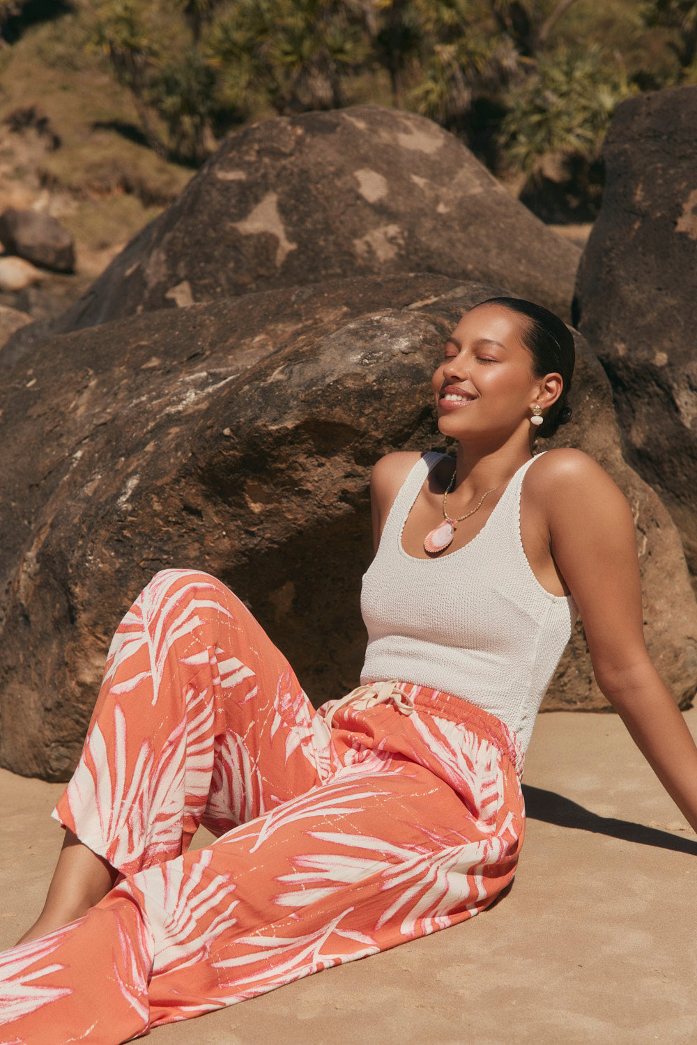 Breezy Resort Pant in Palma Coral