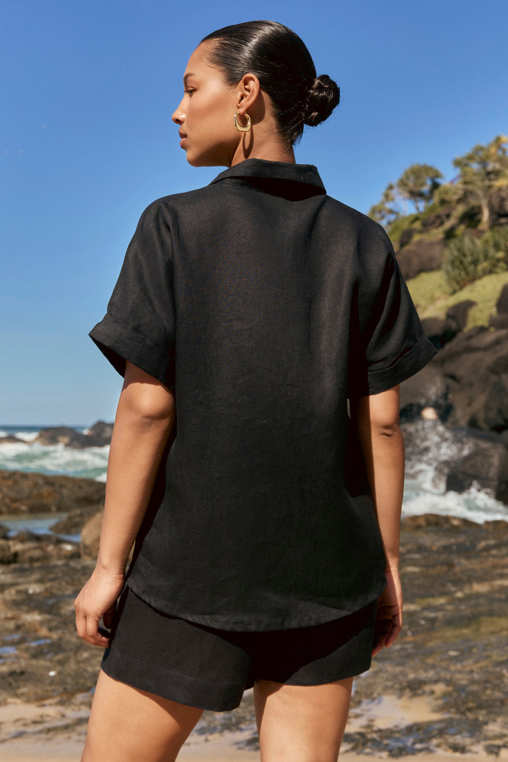 Carmen Linen Shirt in Black