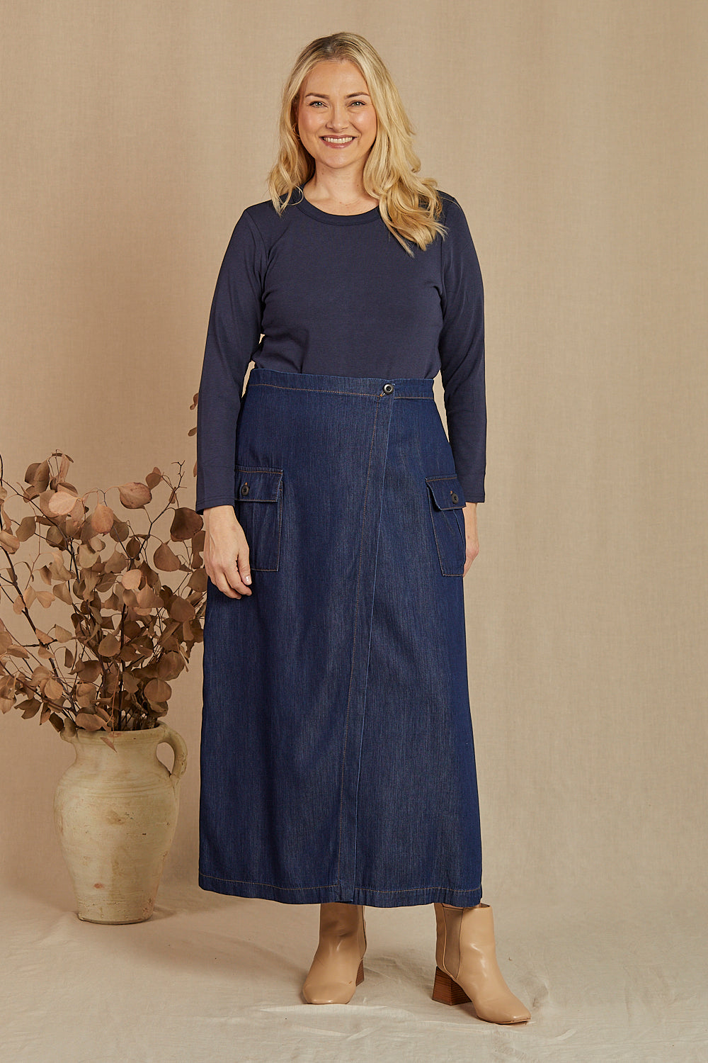 Plus size denim skirt au hotsell