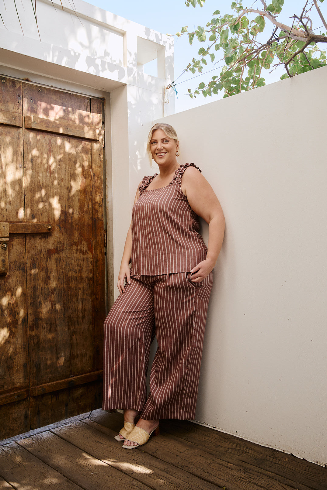 Liliana Linen Wide Leg Pant in Nutmeg