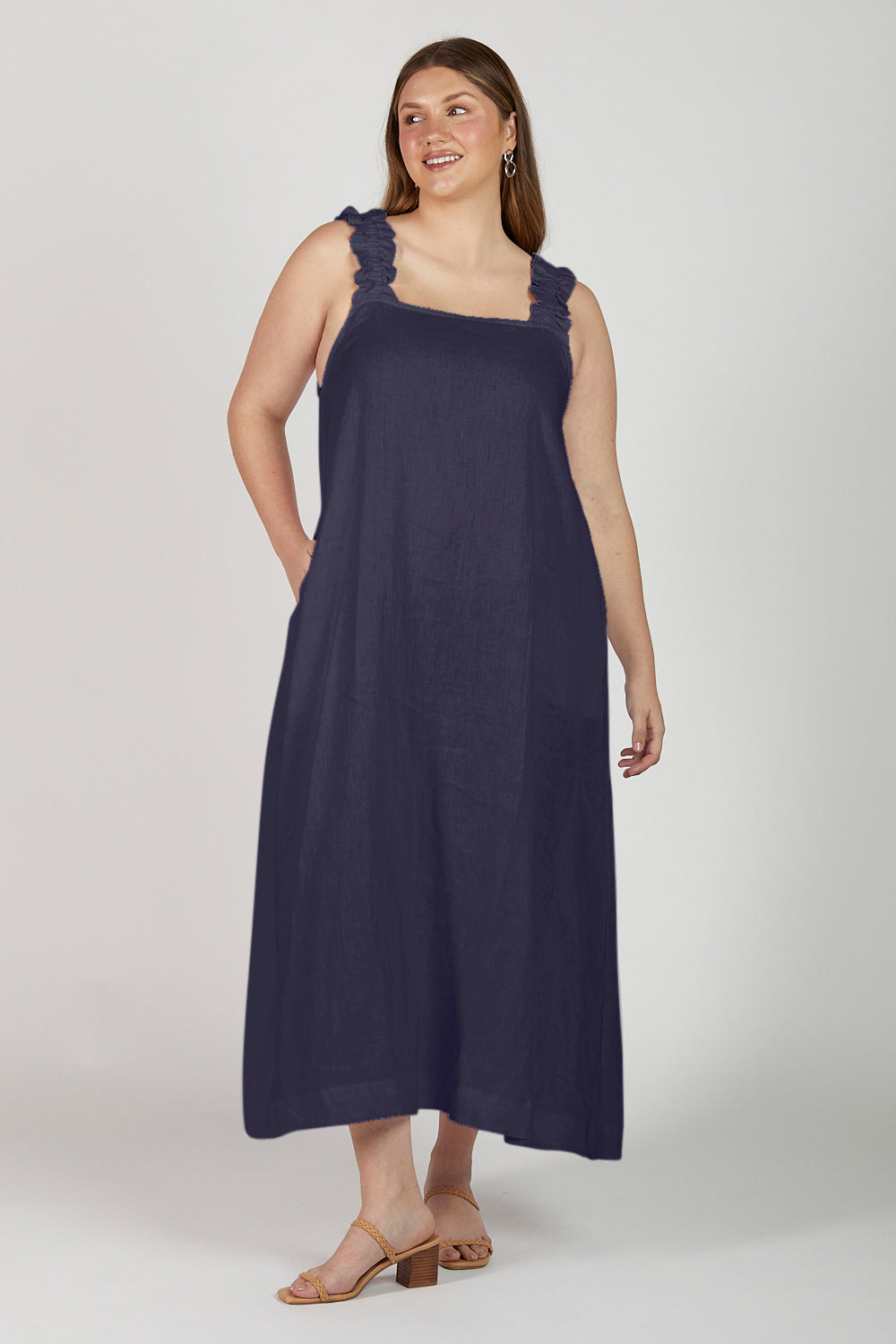 Claire Maxi Linen Dress in Navy