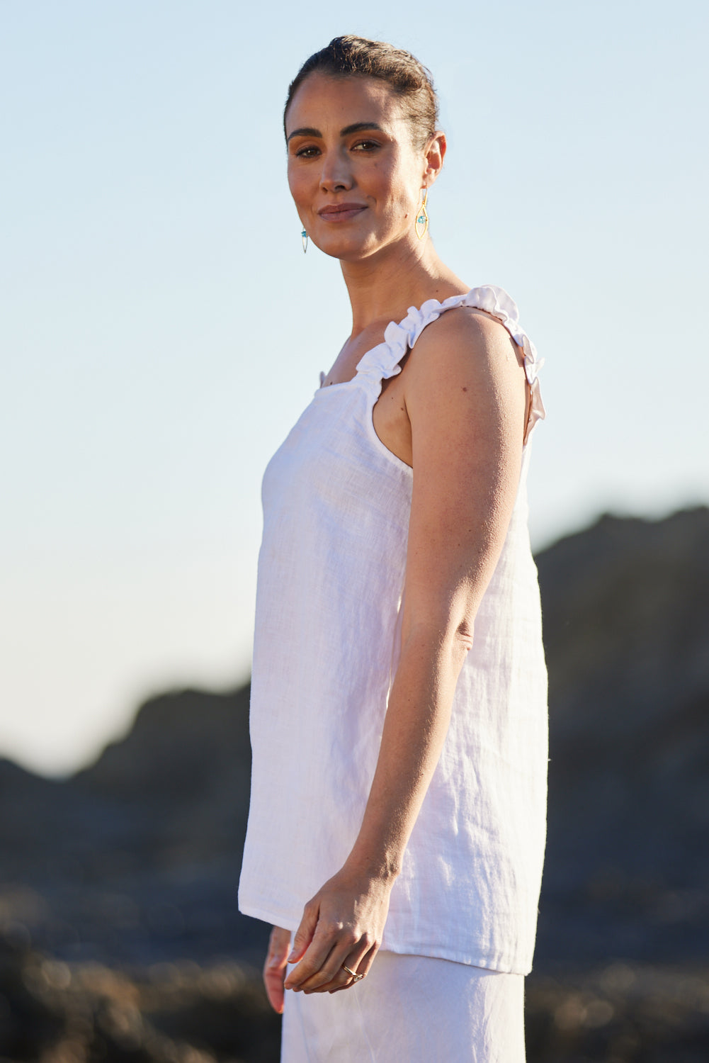 Claire Linen Summer Top in White